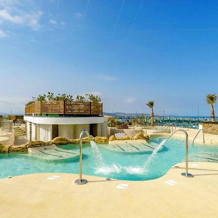 Seaside Serenity Oasis - High Floor - Stunning Views Гибралтар Экстерьер фото